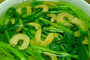 3 sai lầm thường mắc khi ăn canh