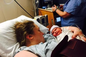 1 giờ trước khi sinh mới biết có bầu