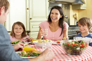 Ăn tối sớm có lợi hơn cho sức khỏe