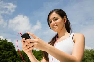 Tác hại do nghe tai phone