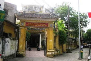 Vụ chết sau khi đến trụ sở phường: Có bằng chứng nạn nhân đi mua xăng?