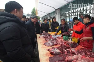 Mẹo phân biệt thịt lợn sề, trâu nái biến thành thịt bò