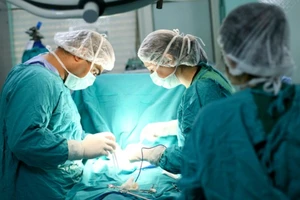 Quý bà U50 nguy kịch vì phá thai ở phòng khám tư