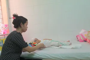 Vụ bé gái hôn mê sau khi ngã ở nhà trẻ: Chuyển hồ sơ sang công an