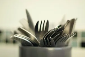 Rùng mình: 20 dạng vật lạ trong cơ thể người