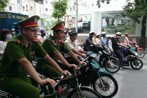 Chính thức ra mắt xe đạp đi tuần của Công an Hà Nội