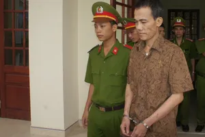 Lại hoãn phiên tòa vì trùm ma túy tiếp tục đau đầu, không nhớ…