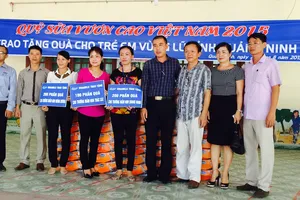 Vinamilk tặng 500 thùng sữa cho trẻ em Quảng Ninh