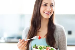 5 thực phẩm ăn kiêng lành mạnh nhưng lại gây hại cho răng