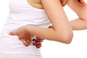 3 bài tập đơn giản giúp cột sống dẻo dai