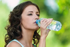Uống bao nhiêu nước một ngày là đủ?