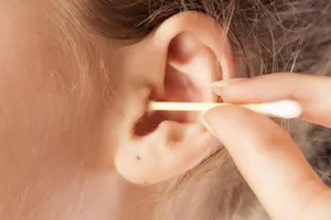 10 thứ bạn không nên nhét vào tai