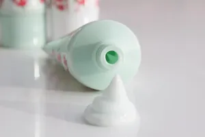 6 thành phần độc hại bạn cần biết trong kem dưỡng thể 