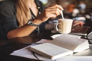 Khi quá căng thẳng, hãy bỏ qua 7 thực phẩm này