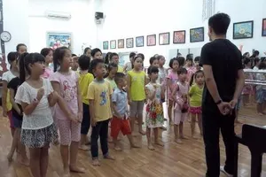 Đỗ Nhật Nam tổ chức đêm nhạc giúp đỡ bệnh nhi nghèo