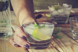 3 loại nước không nên uống những ngày quá nóng