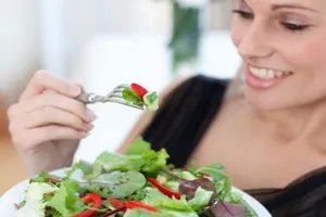 Nhịn ăn, giảm ăn mà vẫn tăng cân là sao?