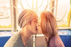 Cảnh báo 7 căn bệnh nguy hiểm có thể lây qua nụ hôn