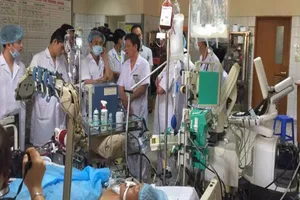 8 bệnh nhân chạy thận tử vong: Tạm đình chỉ giám đốc BV