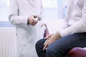 Cách xử trí ban đầu khi bị bỏng 'của quý'