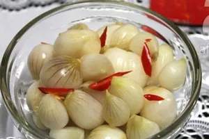 Những ai không được ăn dưa hành?