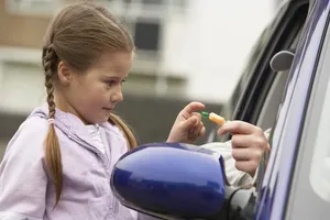 Kẻ lạ giả danh phụ huynh đến tận lớp xin đón trẻ