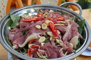 Bị sỏi mật nên tránh đụng đũa những món này