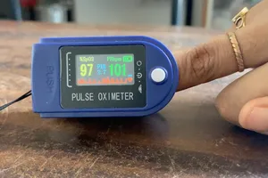 Yêu cầu xử phạt việc găm hàng, tăng giá kit xét nghiệm COVID-19, máy SpO2