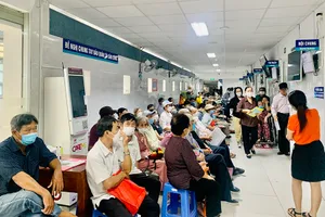 Ngành y tế TP.HCM kiến nghị tháo gỡ hàng loạt khó khăn