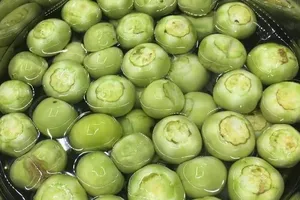 Ăn cà pháo, cà tím làm nặng thêm bệnh xương khớp?