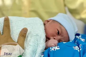 Hơn 3.000 phụ nữ TP.HCM sinh 2 con trước 35 tuổi sẽ lãnh 3 triệu đồng