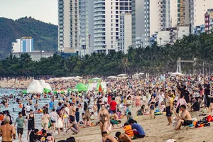 Tết Đoan ngọ 5-5, đến Nha Trang tham gia ngày hội toàn dân tắm biển