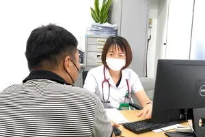 Sán dây 300 cm sống trong cơ thể người đàn ông 30 tuổi