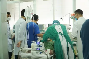 Người chồng trong vụ nghi phóng hỏa đốt vợ con đã tử vong