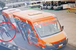 Nam sinh lớp 9 mất tích bí ẩn sau chuyến xe buýt trở lại trường