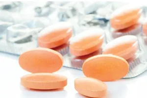 Mỡ máu hạ có cần uống thuốc nữa không?