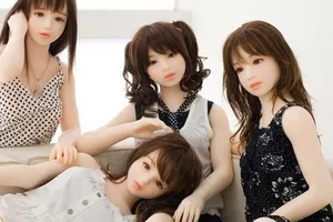 Búp bê tình dục có phải là hàng cấm không?