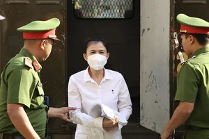 Bà Hàn Ni đã được dẫn giải tới tòa