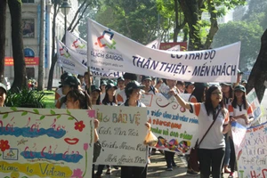 Mỗi người dân là một hướng dẫn viên du lịch 