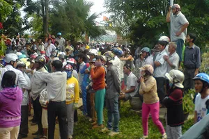 Xông vào trụ sở tấn công người nước ngoài, 5 người bị phạt tù