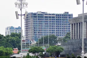 Làm rõ trách nhiệm người ‘làm ngơ’ vụ tòa nhà 8B Lê Trực