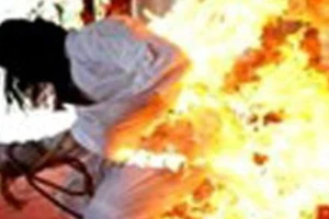 Đốt người tình vì không chịu từ bỏ mua bán ma túy