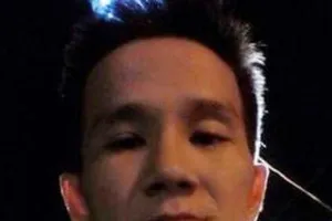 Kẻ giết cô gái lõa thể đi uống cà phê sau khi gây án