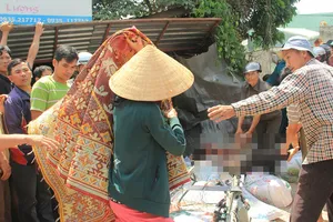 Thêm 1 thi thể bị vùi lấp trong xưởng cơ khí