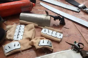 Mang bom xăng vào sân hội trường Thành ủy Vũng Tàu quậy