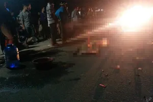 Xe buýt tông bé gái 3 tuổi, người thân khóc ngất 