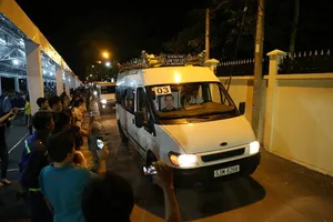 Đưa linh cữu cố TT Phan Văn Khải về HT Thống Nhất