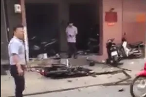 Chất gây nổ trụ sở Công an phường 12 không phải bom xăng