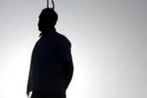 Một nhân viên Cảng hàng không chết trong tư thế treo cổ