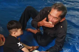 Hình ảnh người dân tránh bão số 9 ở Cần Giờ